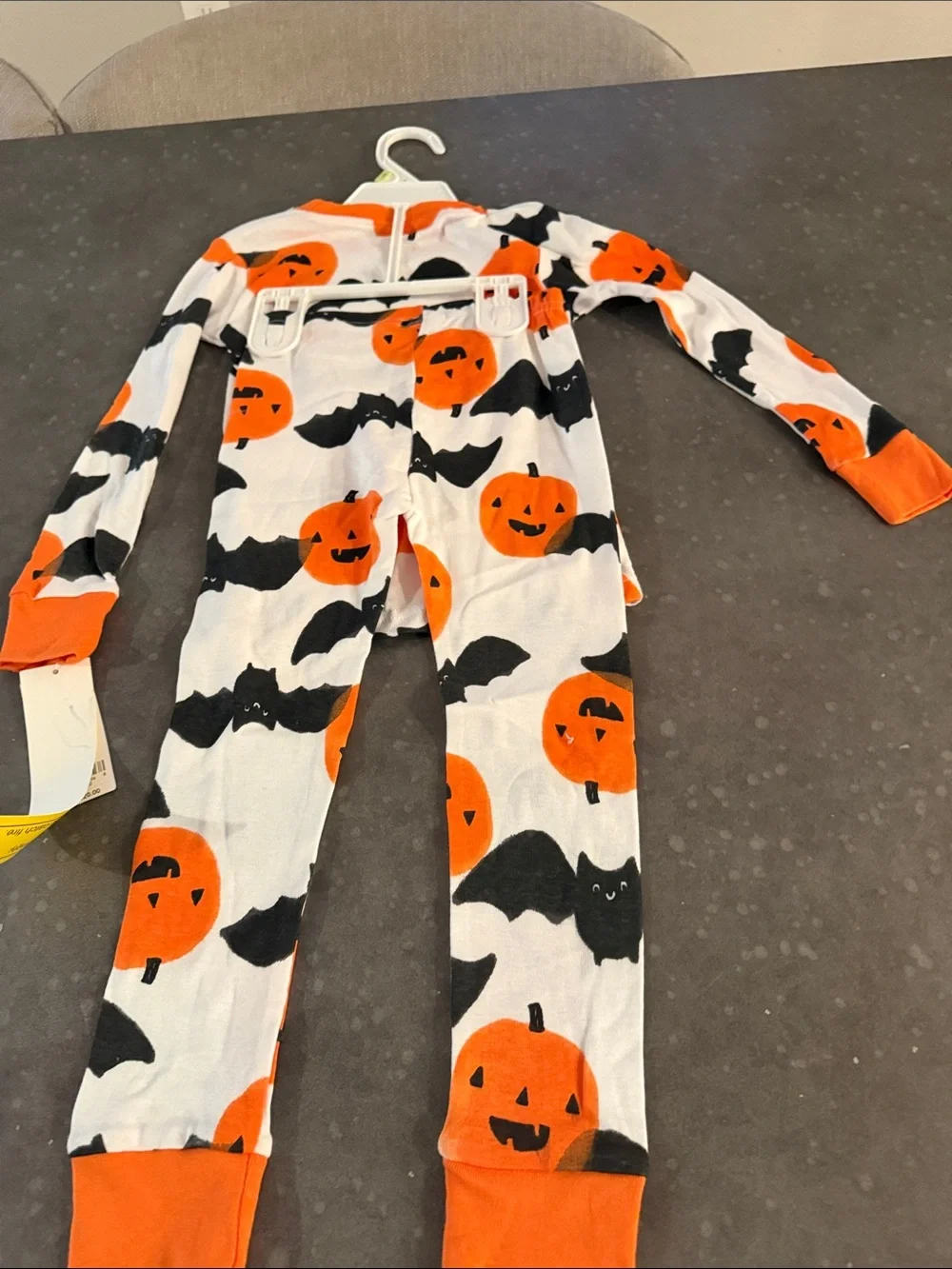 Carter's Orange & Black Pumpkin and Bat Pajama Set